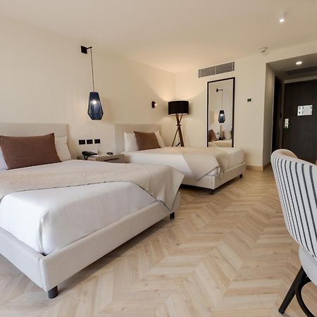 סנטו דומינגו Dominican Fiesta Hotel מראה חיצוני תמונה A room at the hotel