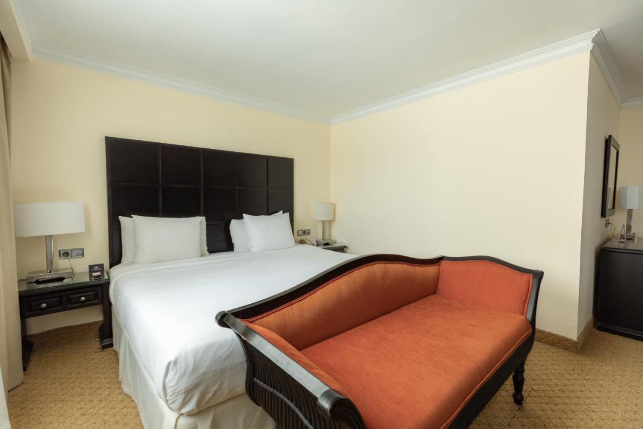 סנטו דומינגו Dominican Fiesta Hotel מראה חיצוני תמונה