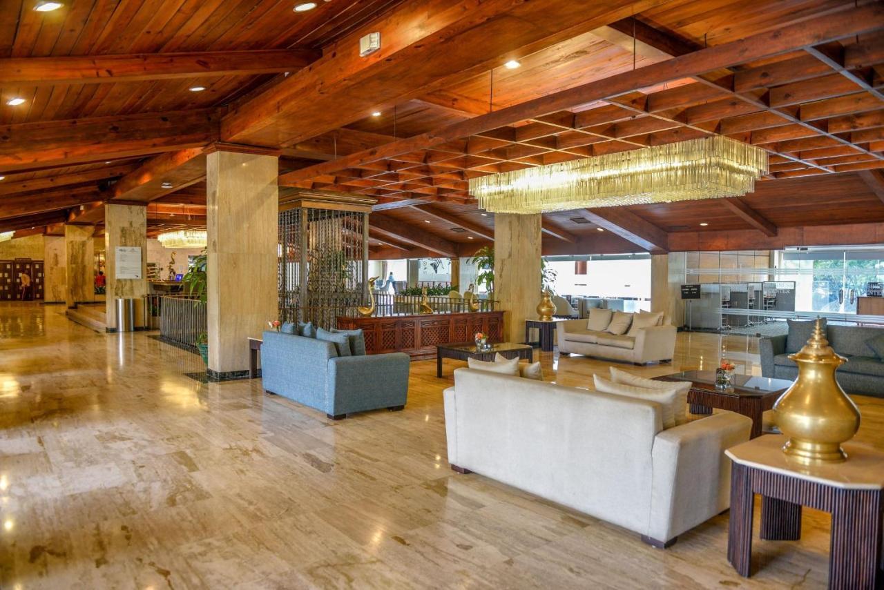 סנטו דומינגו Dominican Fiesta Hotel מראה חיצוני תמונה Lobby