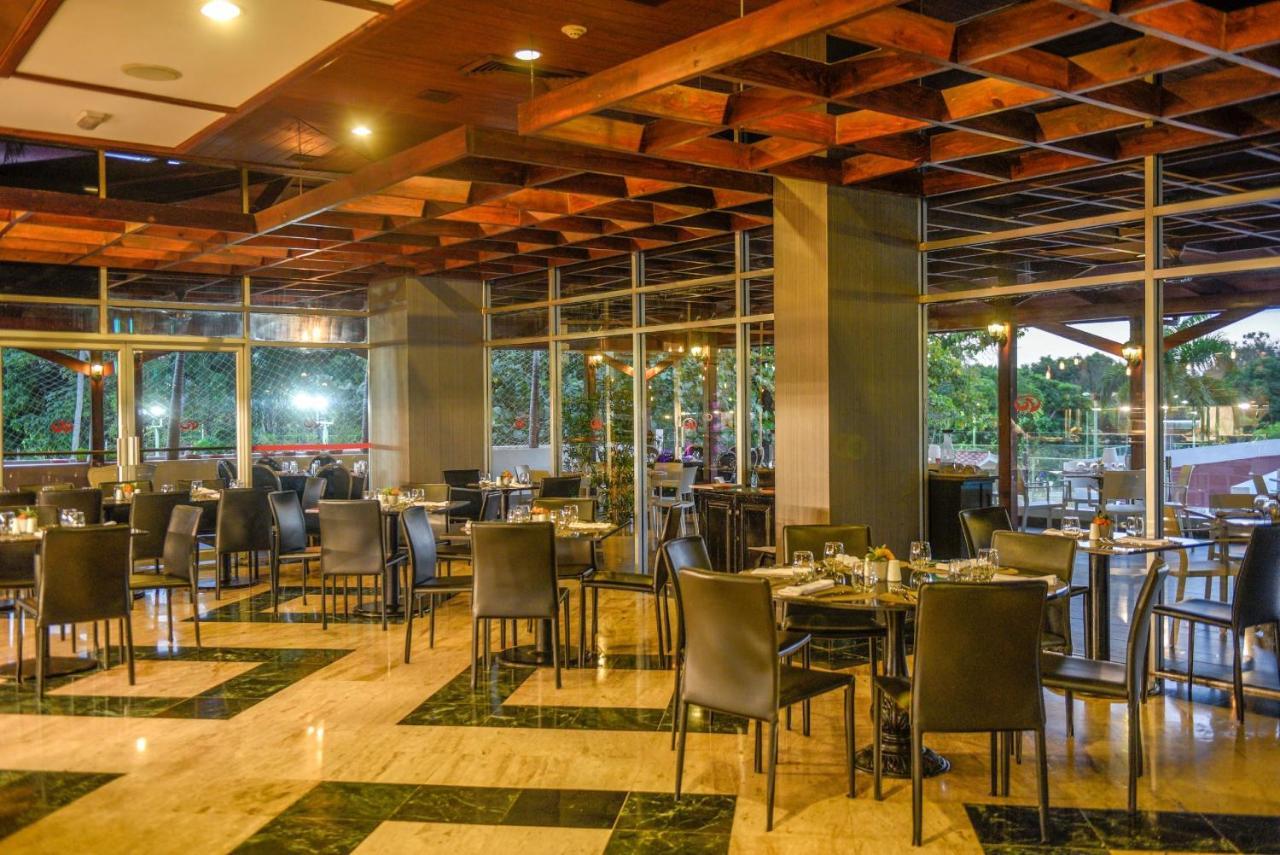 סנטו דומינגו Dominican Fiesta Hotel מראה חיצוני תמונה The restaurant